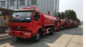 东风多利卡消防洒水车（7吨）