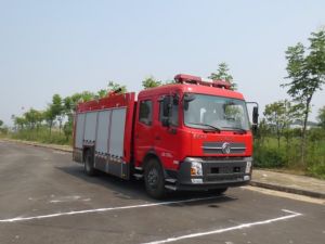 东风天锦泡沫消防车（7吨）